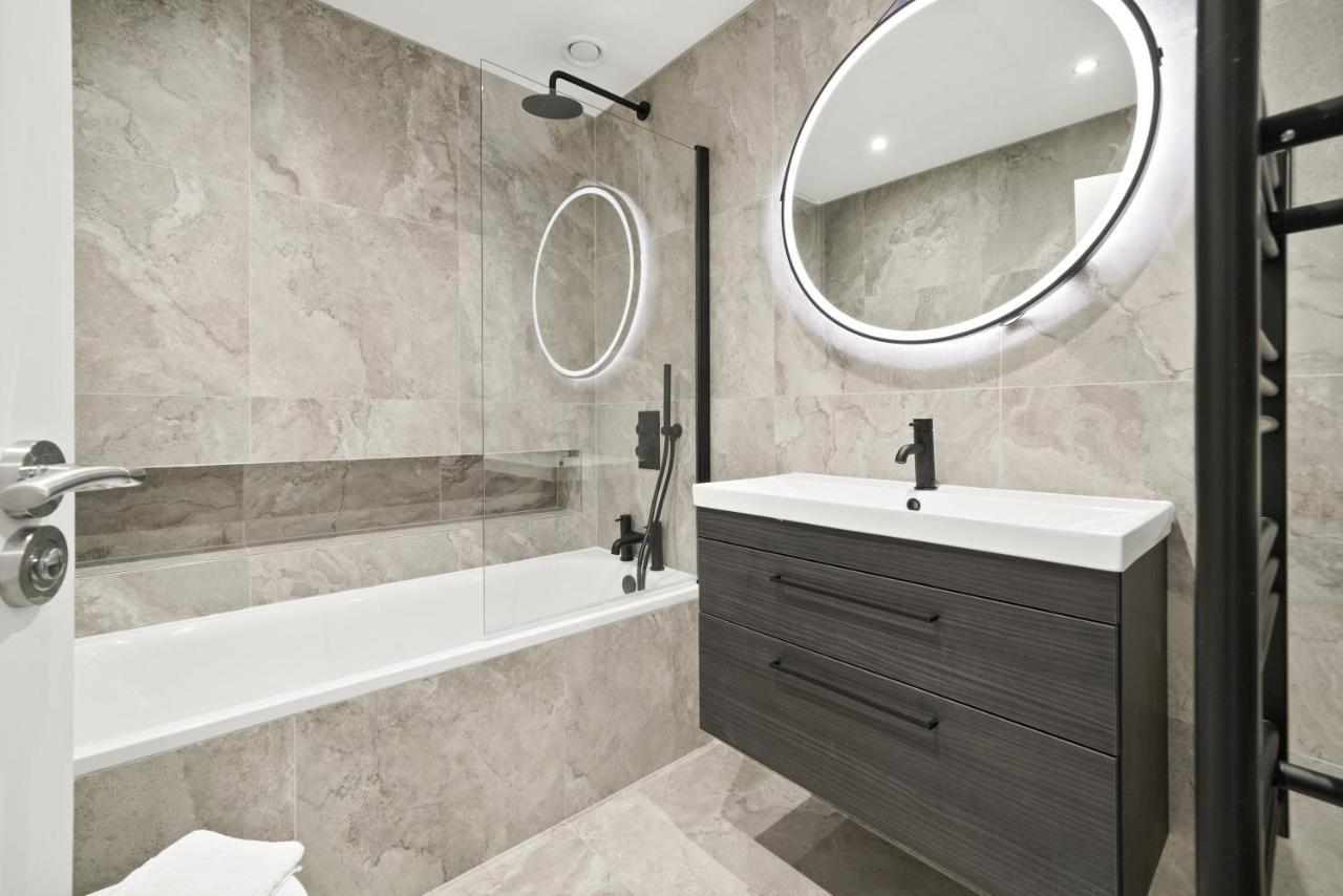Executive 1 & 2 Bed Apartments In Heart Of London Free Wifi By City Stay Aparts Londra Exterior foto